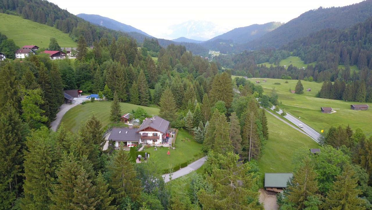 Landhaus Wiesenhof Garmisch-Partenkirchen Buitenkant foto